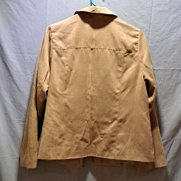 Woman's light jacket - Picture 4 of 5